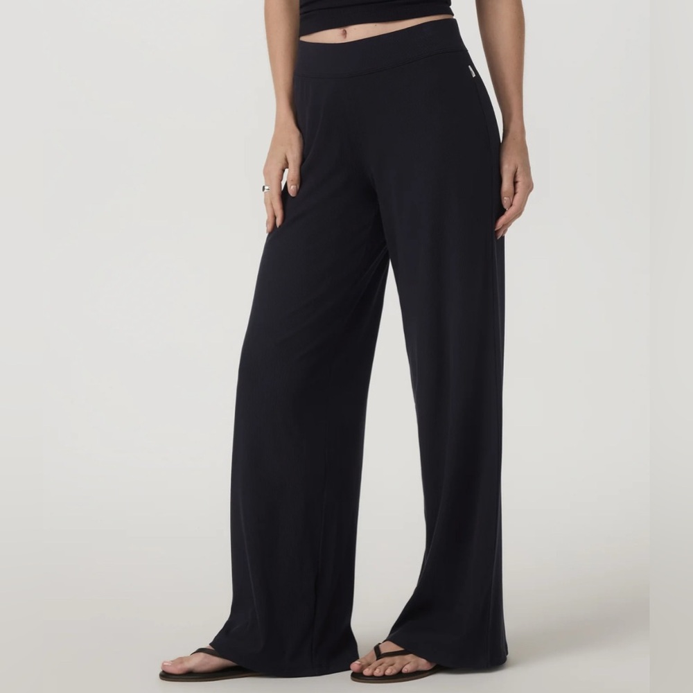 Pose pant